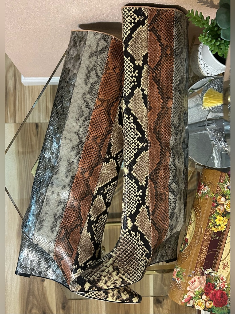 Cynthia Rowley Multi-Color Snake Embossed Patchwork Leather Wedge Boot Size 8.5 - Picture 9 of 16